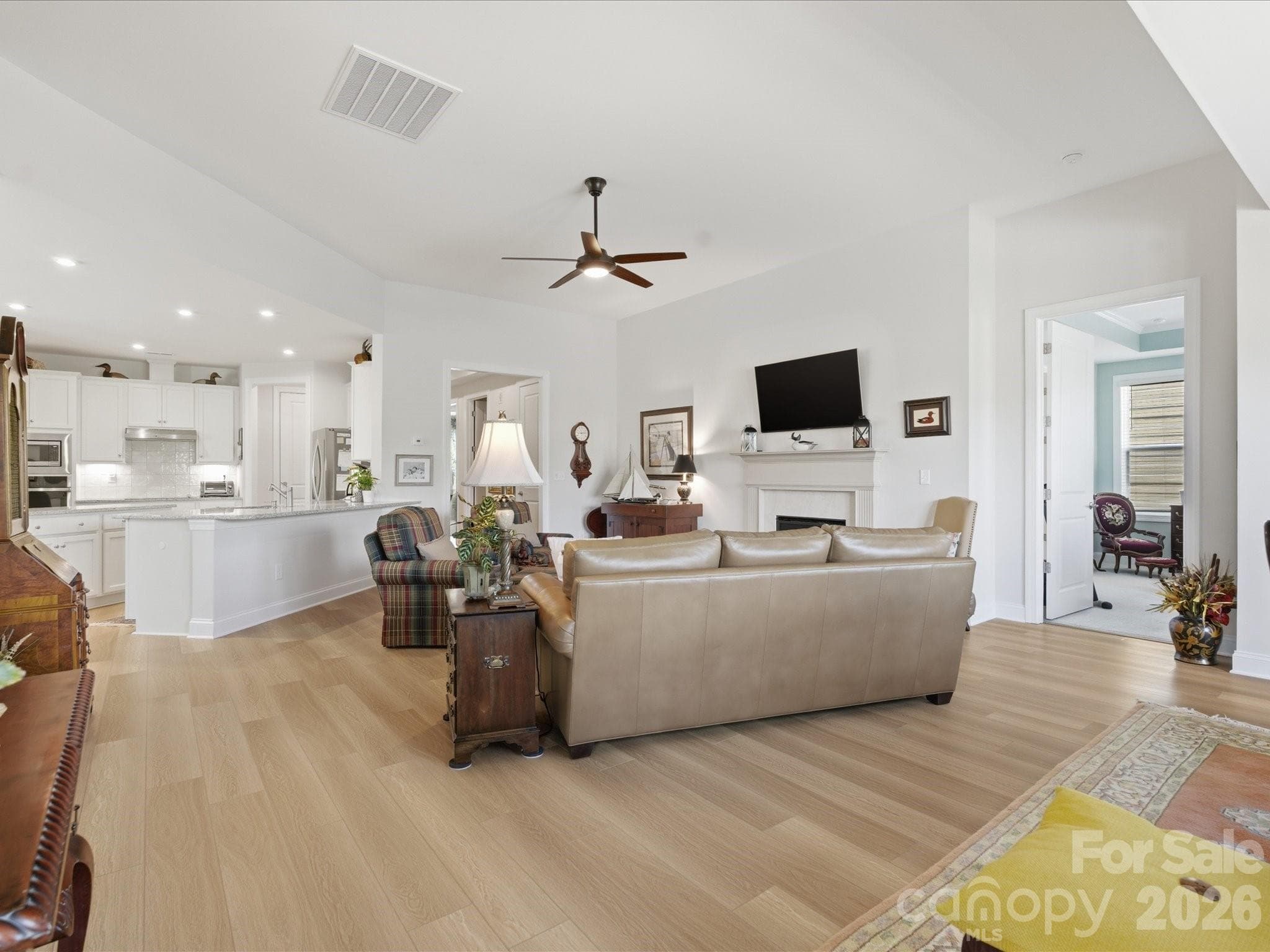 Single Family Residence at 7117 Jolly Brook Drive, Charlotte, photo 24 of 48