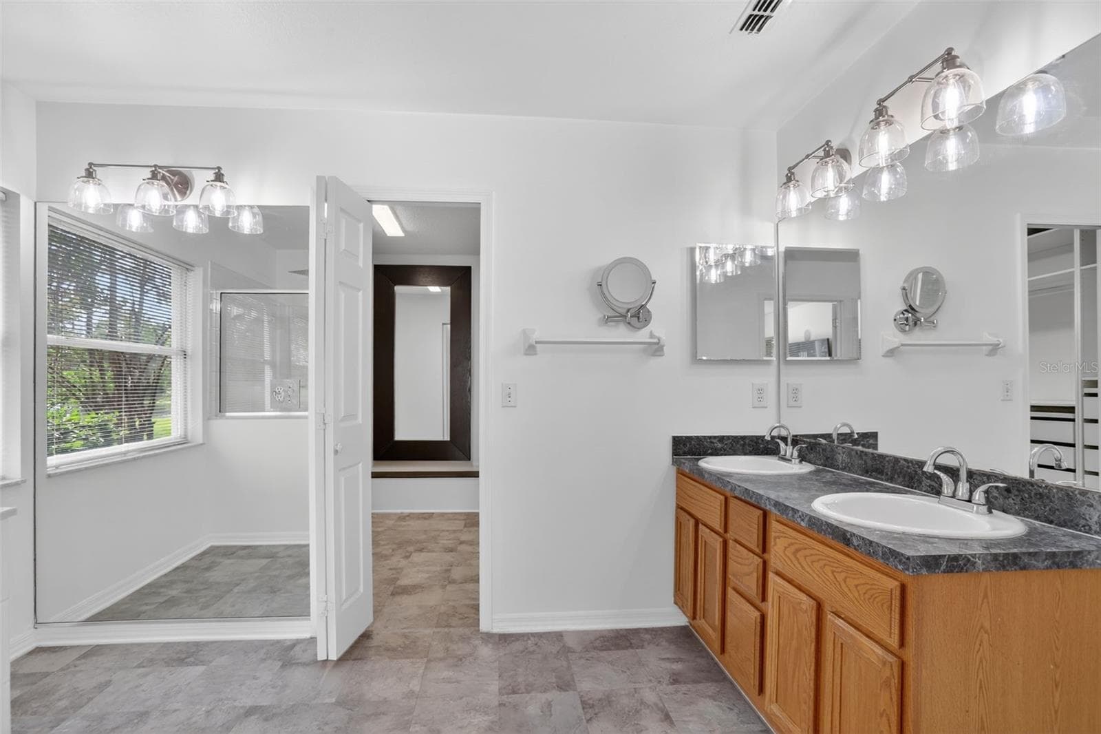 Single Family Residence at 2809 RUNYON CIR, ORLANDO, photo 21 of 56