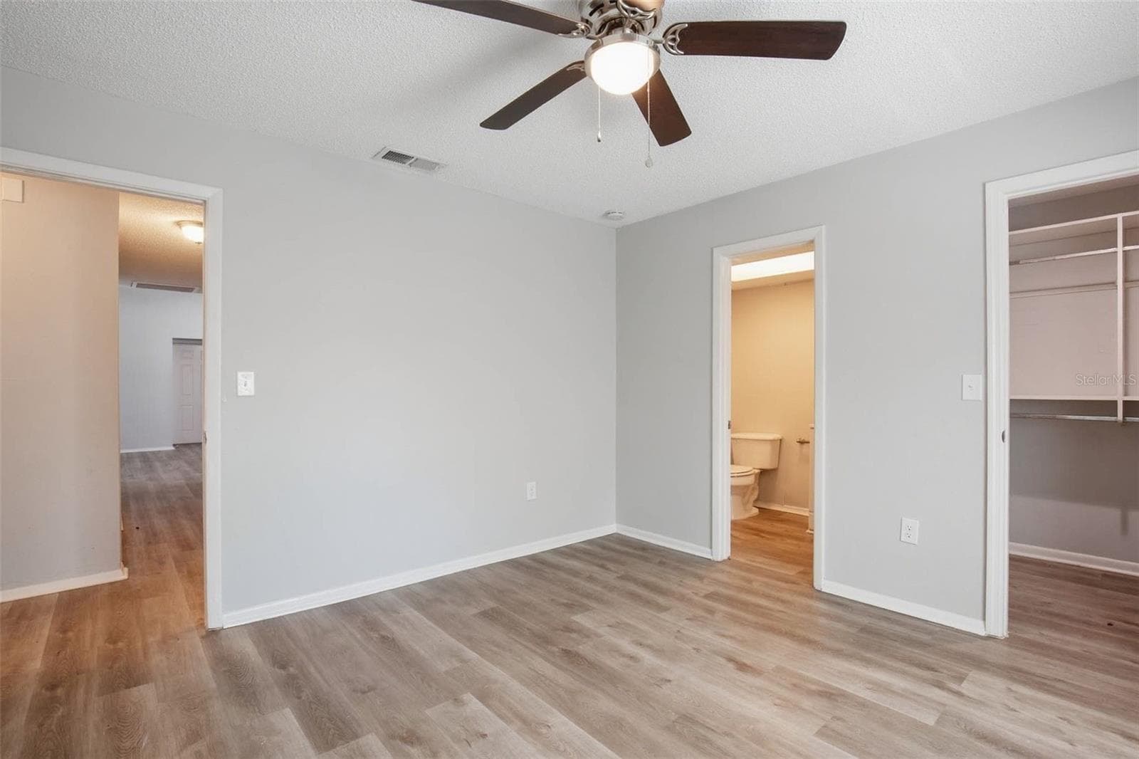 Single Family Residence at 728 E SPRUCE ST, TARPON SPRINGS, photo 20 of 35
