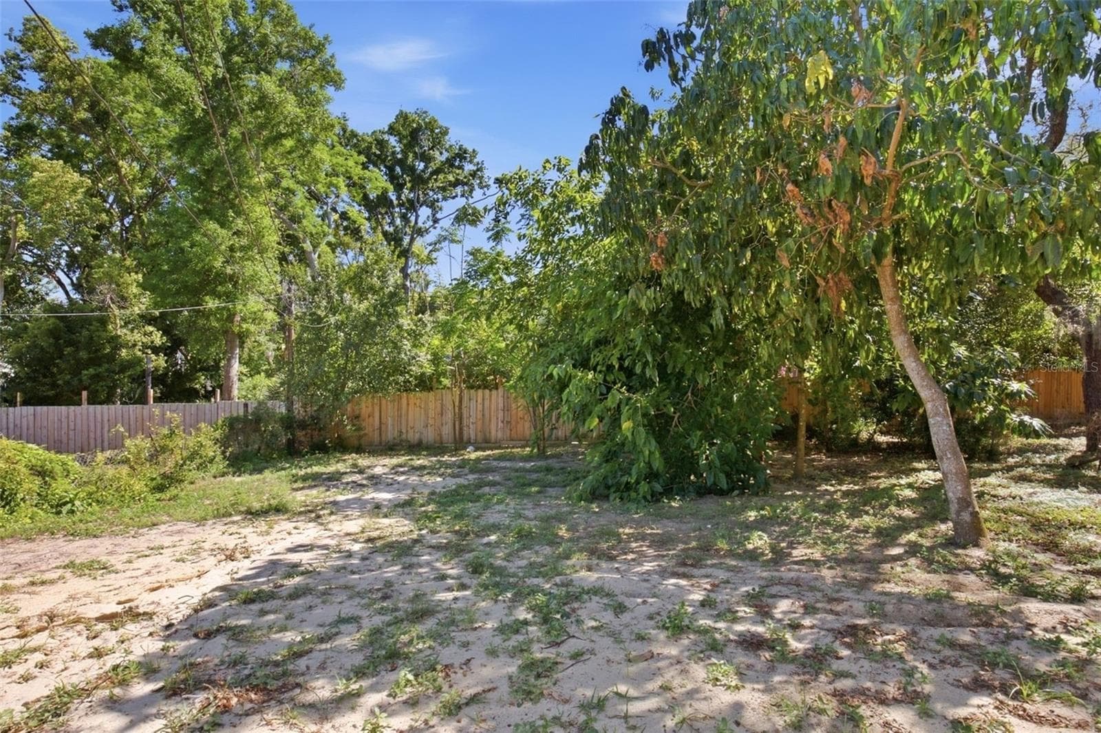 Single Family Residence at 728 E SPRUCE ST, TARPON SPRINGS, photo 34 of 35