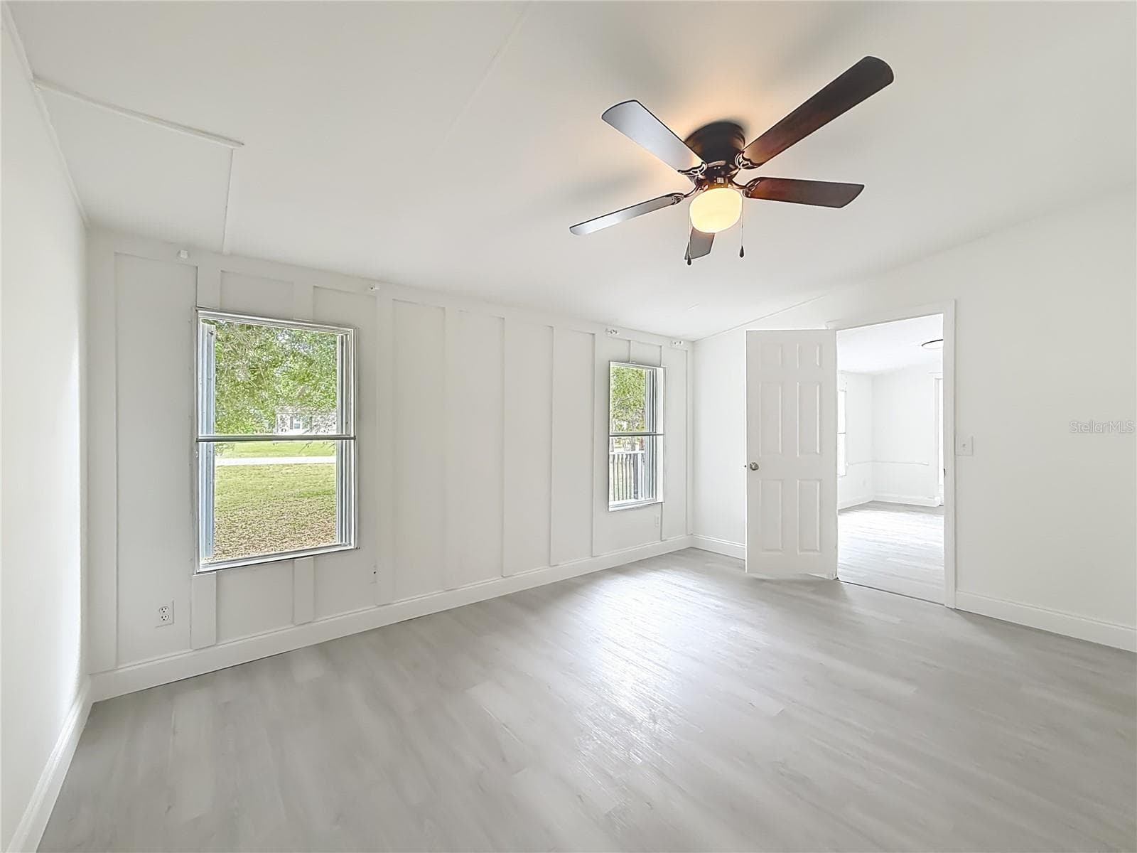 Manufactured Home at 8331 COUNTY ROAD 109, LADY LAKE, photo 27 of 32