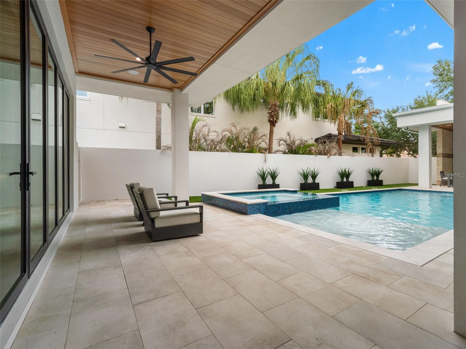 Primary Suite Private Covered Lanai - 8643 FARTHINGTON WAY, ORLANDO