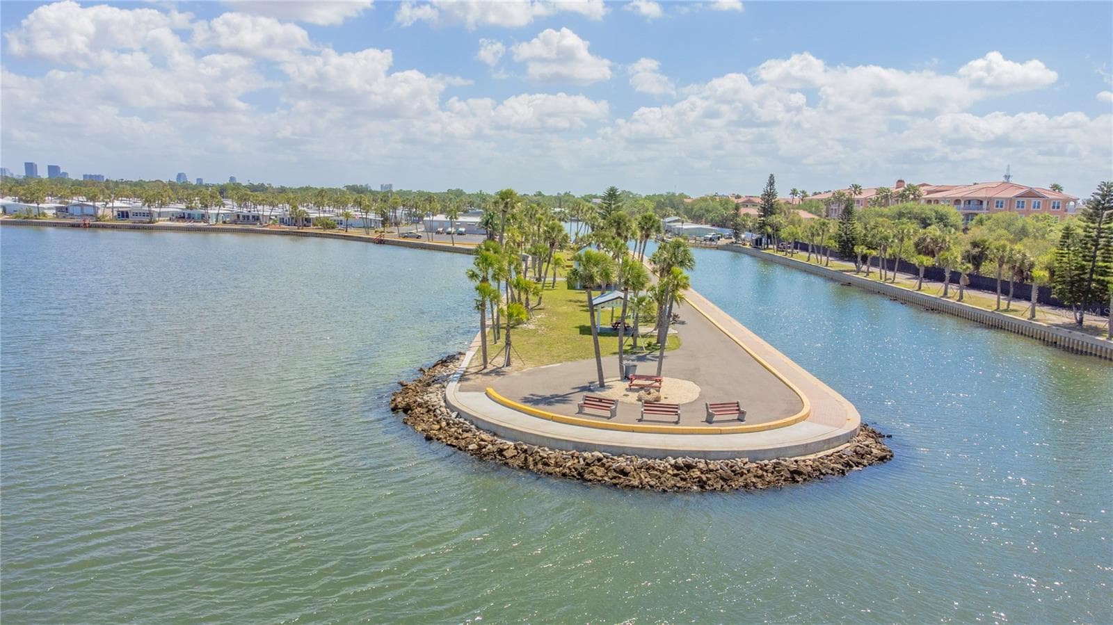 Community park. - 4851 W GANDY BLVD #23C, TAMPA
