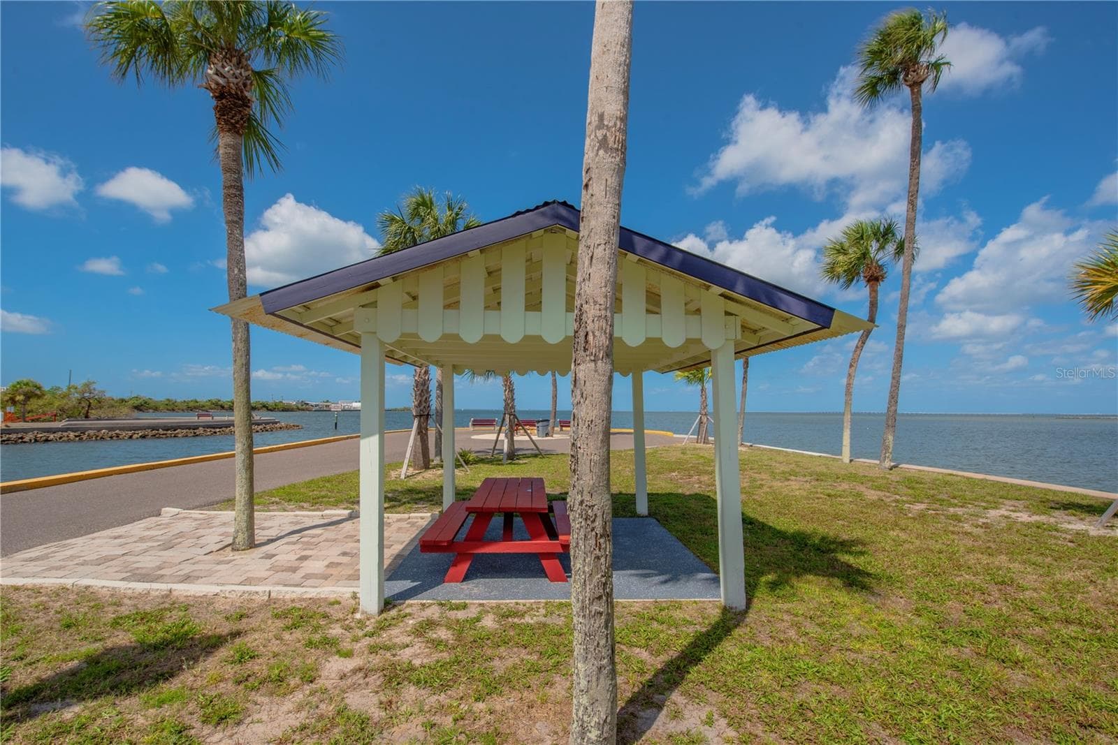 Community park. - 4851 W GANDY BLVD #23C, TAMPA