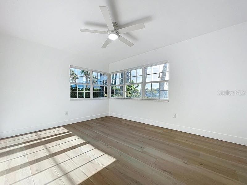PRIMARY BEDROOM WITH WATER VIEW - 1800 PASS-A-GRILLE WAY #2, ST PETE BEACH