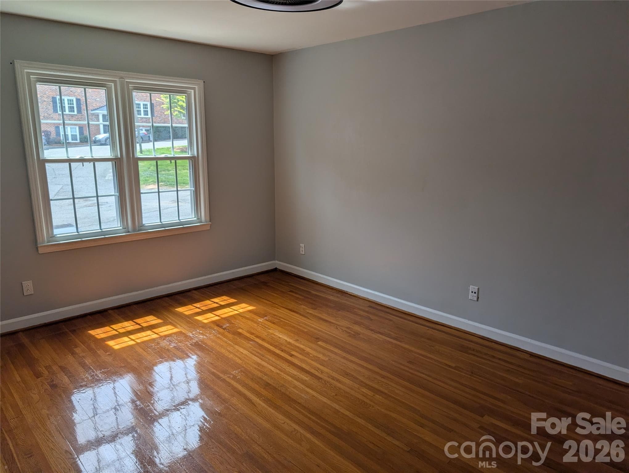 Condominium at Charlotte, photo 4 of 12