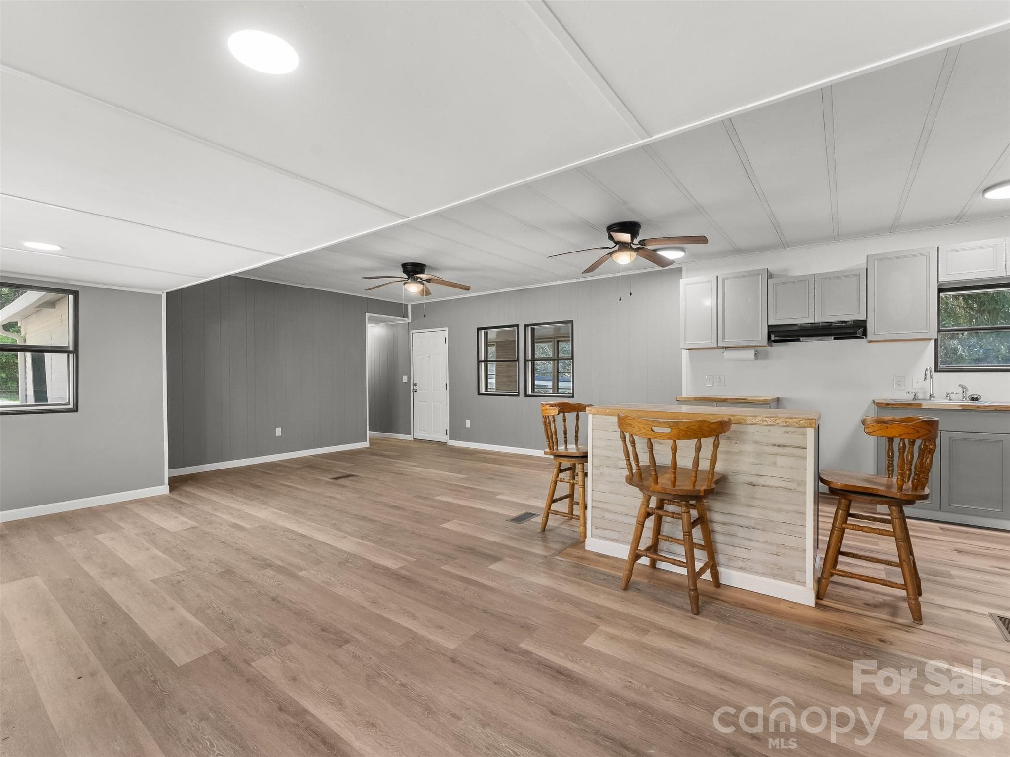Great Room Kitchen/Living/Dining - 40 Morning Dove Lane, Flat Rock