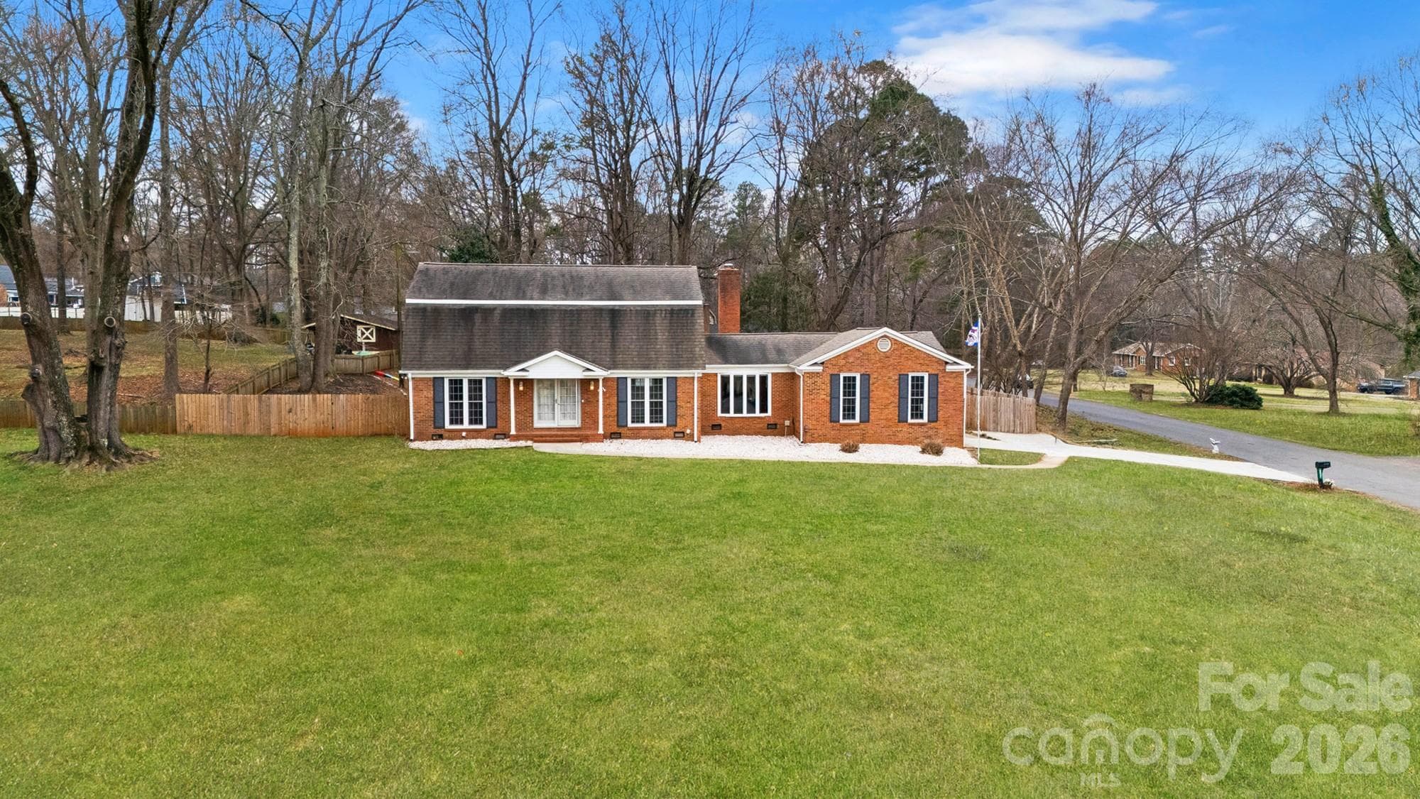 Single Family Residence at 5637 Lebanon Road, Mint Hill, photo 3 of 48