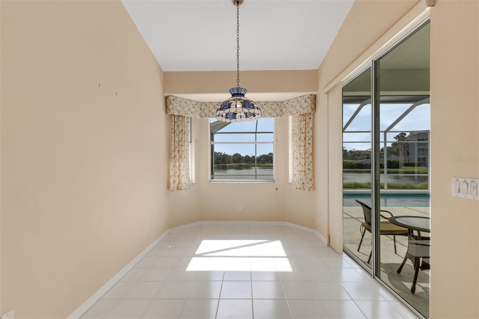 Breakfast Nook - 8976 WHITEMARSH AVE, SARASOTA