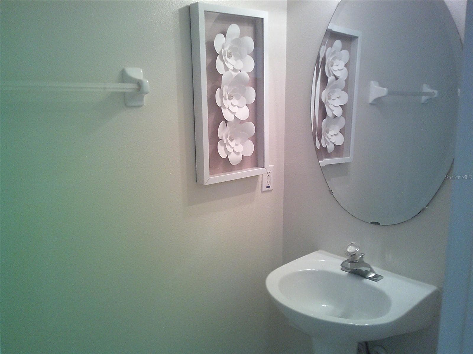 Powder Bathroom - 6292 TWAIN ST #107, ORLANDO