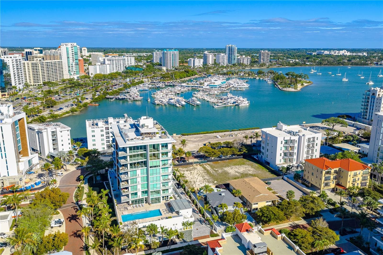 Condominium at 111 GOLDEN GATE #701, SARASOTA, photo 3 of 77