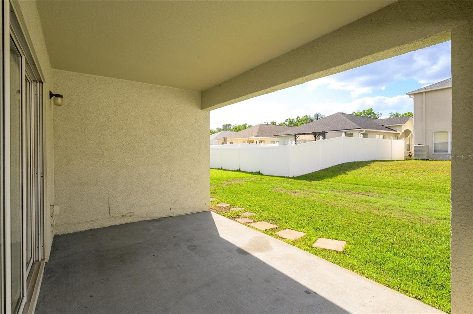 LANAI 2 - 25831 SYME CT, LAND O LAKES