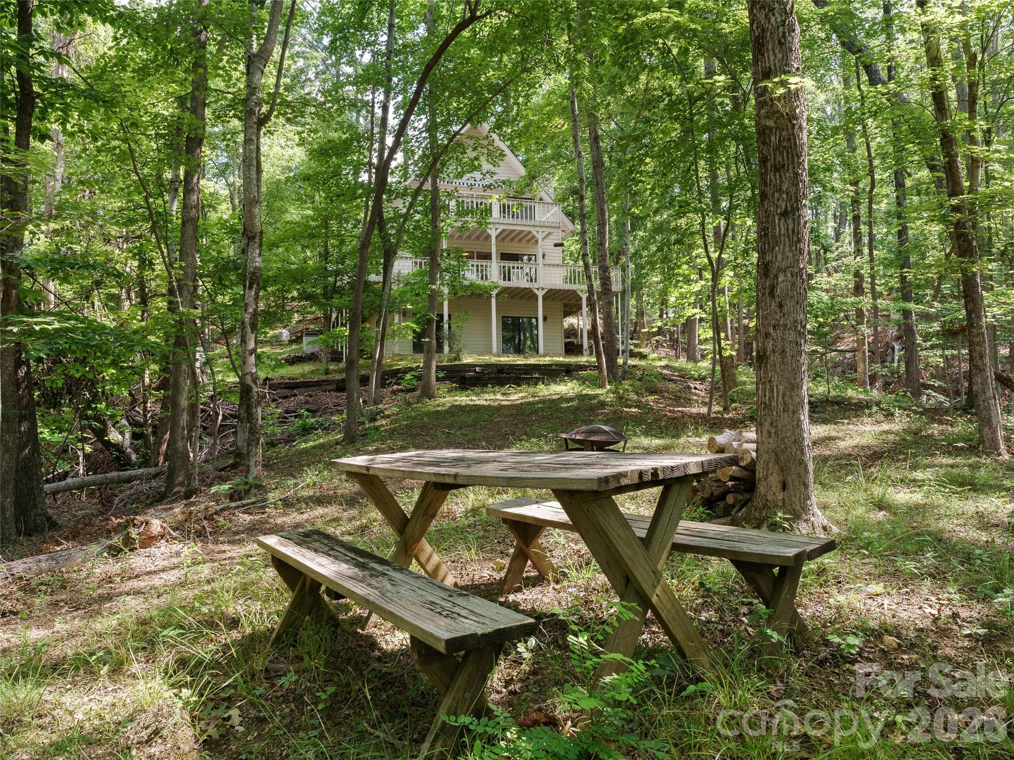The Woods Garden - 43 Hungryneck Hollow Lane, Saluda