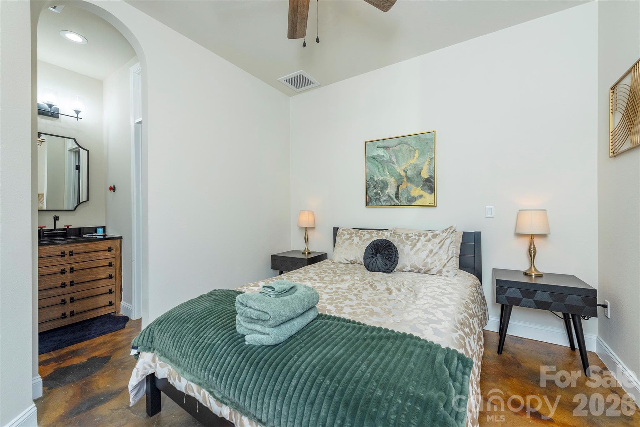Condominium at Hendersonville, photo 26 of 38