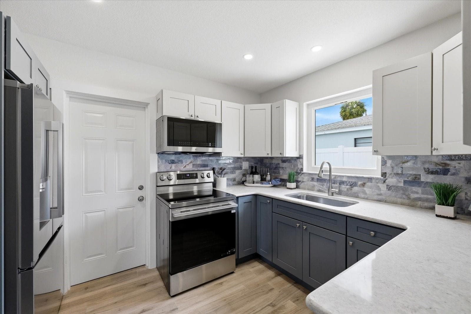 Single Family Residence at 105 3RD ST, BELLEAIR BEACH, photo 20 of 56