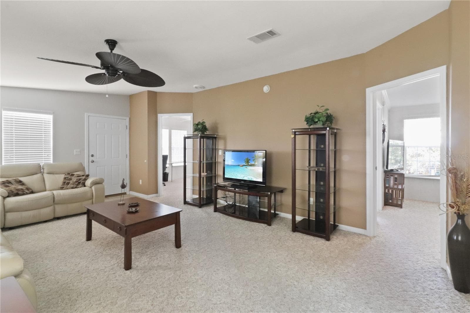 Living Room - 2100 KINGS HWY #742, PORT CHARLOTTE