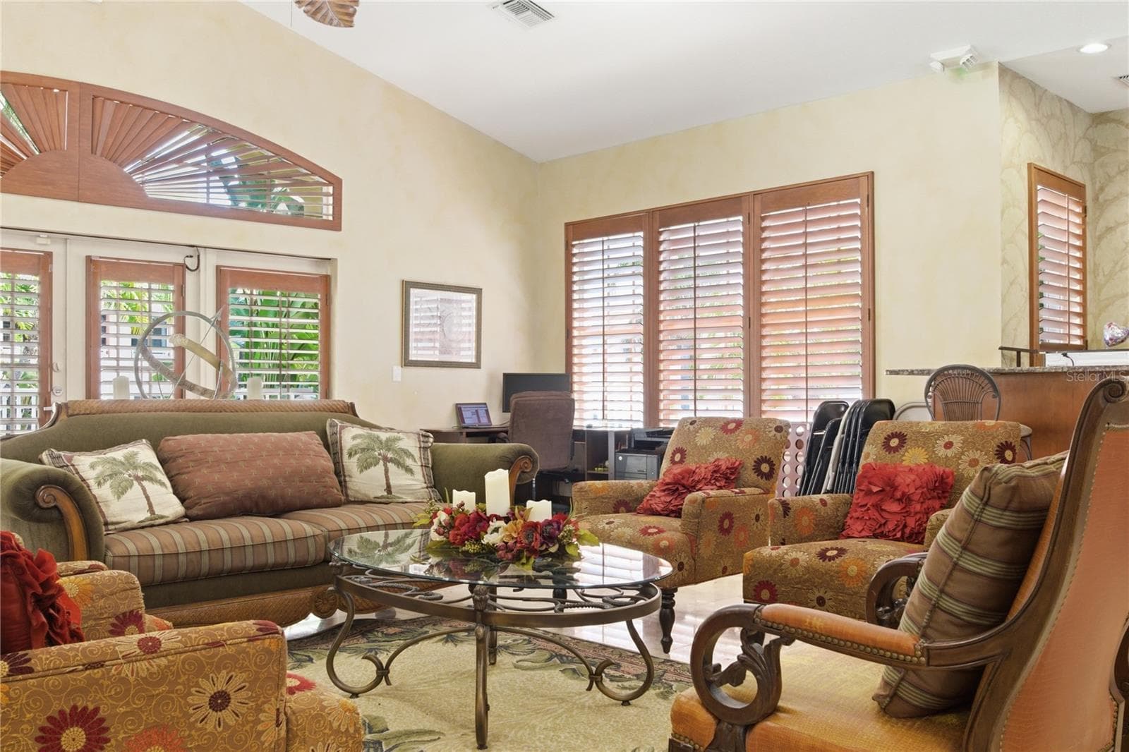 Social room, clubhouse - 12055 GANDY BLVD N #243, ST PETERSBURG