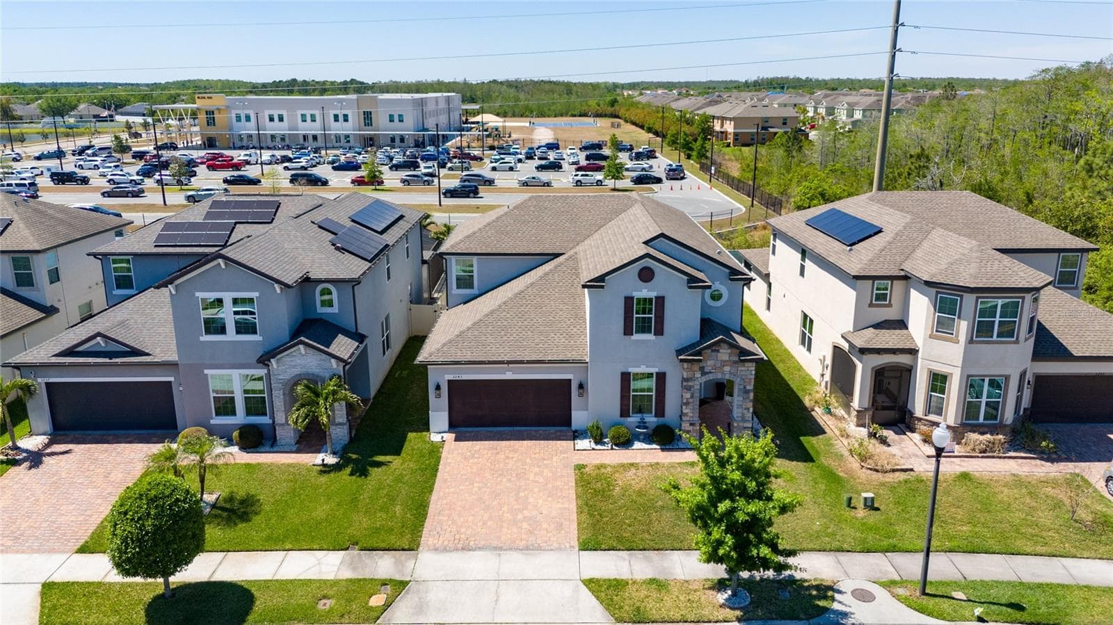 Single Family Residence at 3243 PALATKA ST, ORLANDO, photo 3 of 42