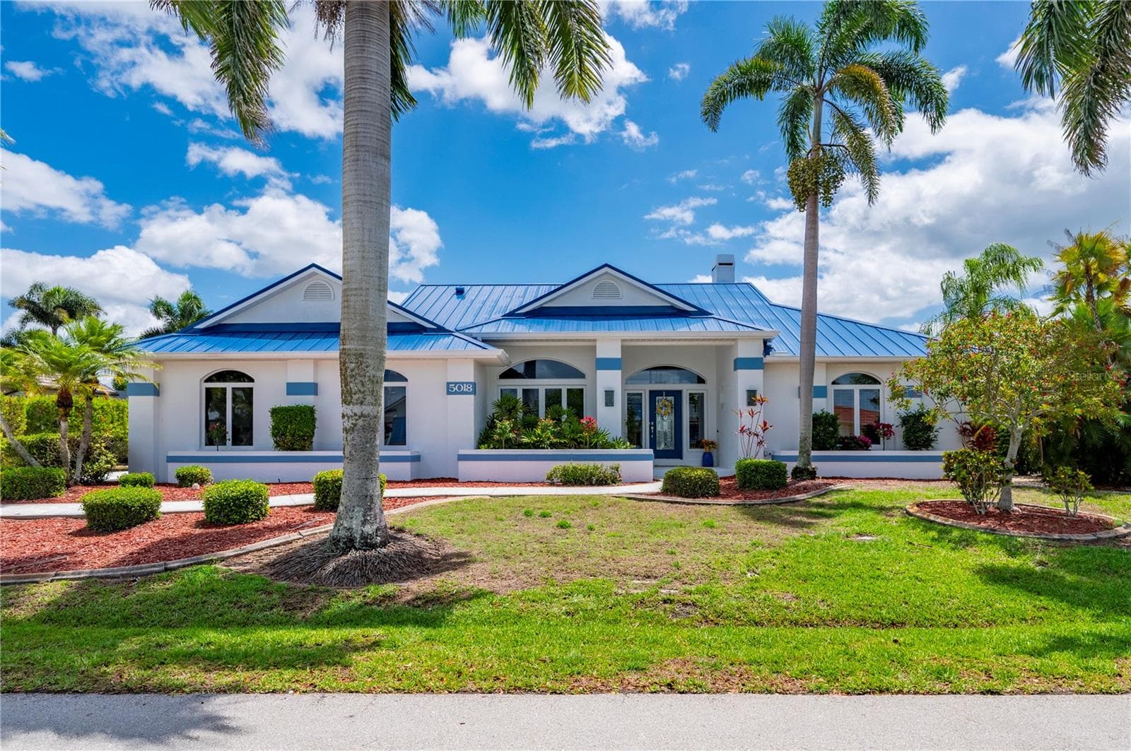 5018 CAPTIVA CT