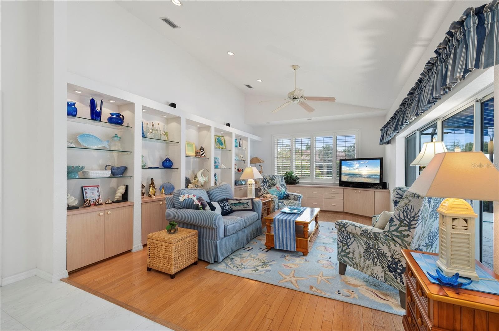 Single Family Residence at 5018 CAPTIVA CT, PUNTA GORDA, photo 18 of 53