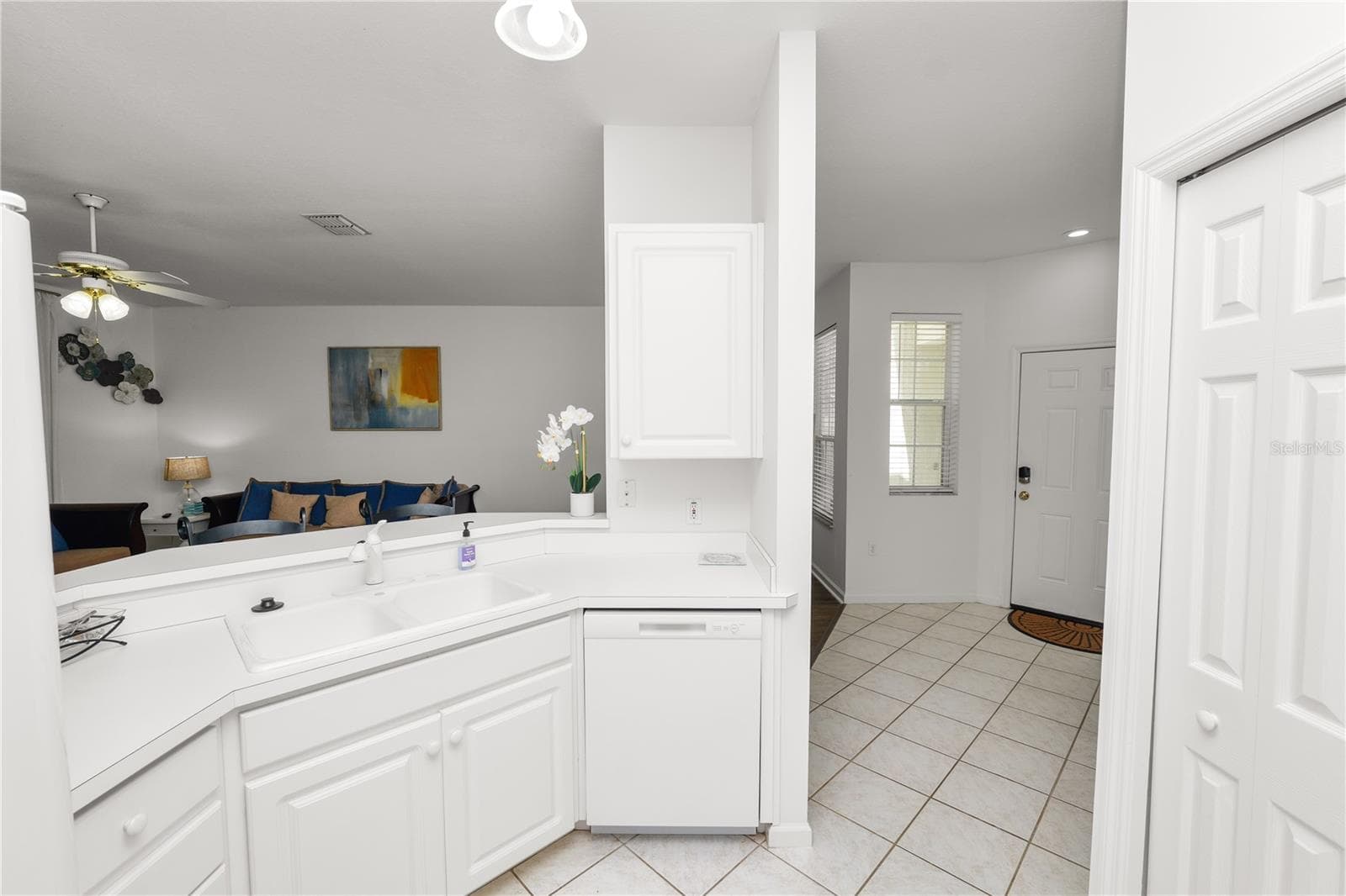 Condominium at 774 GRASSLANDS VILLAGE CIR #88, LAKELAND, photo 16 of 54