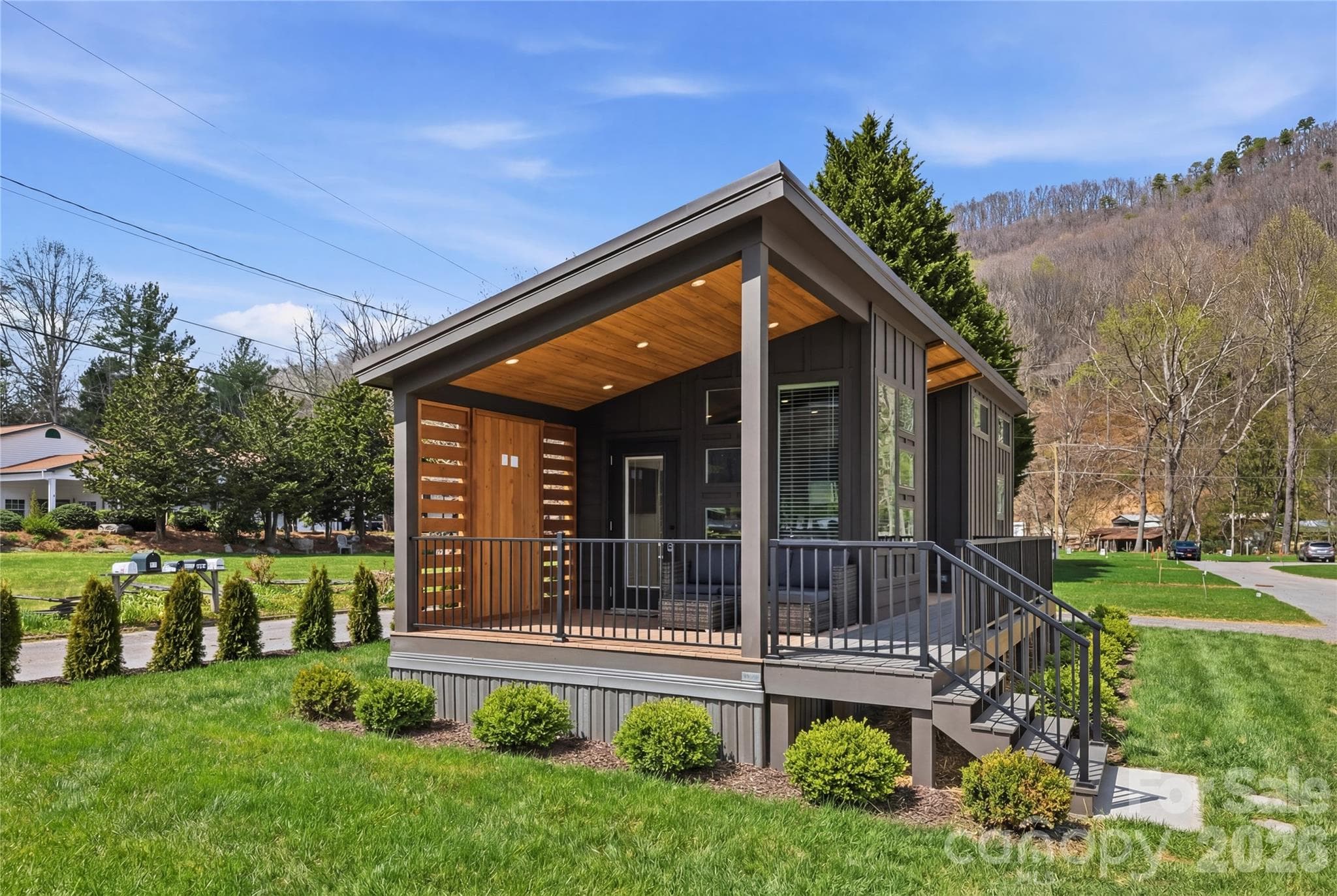 Virtual Landscape - 25 Getaway Lane, Maggie Valley