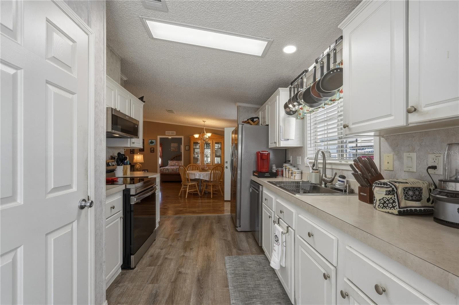 Manufactured Home at 2100 KINGS HWY #401, PORT CHARLOTTE, photo 19 of 83