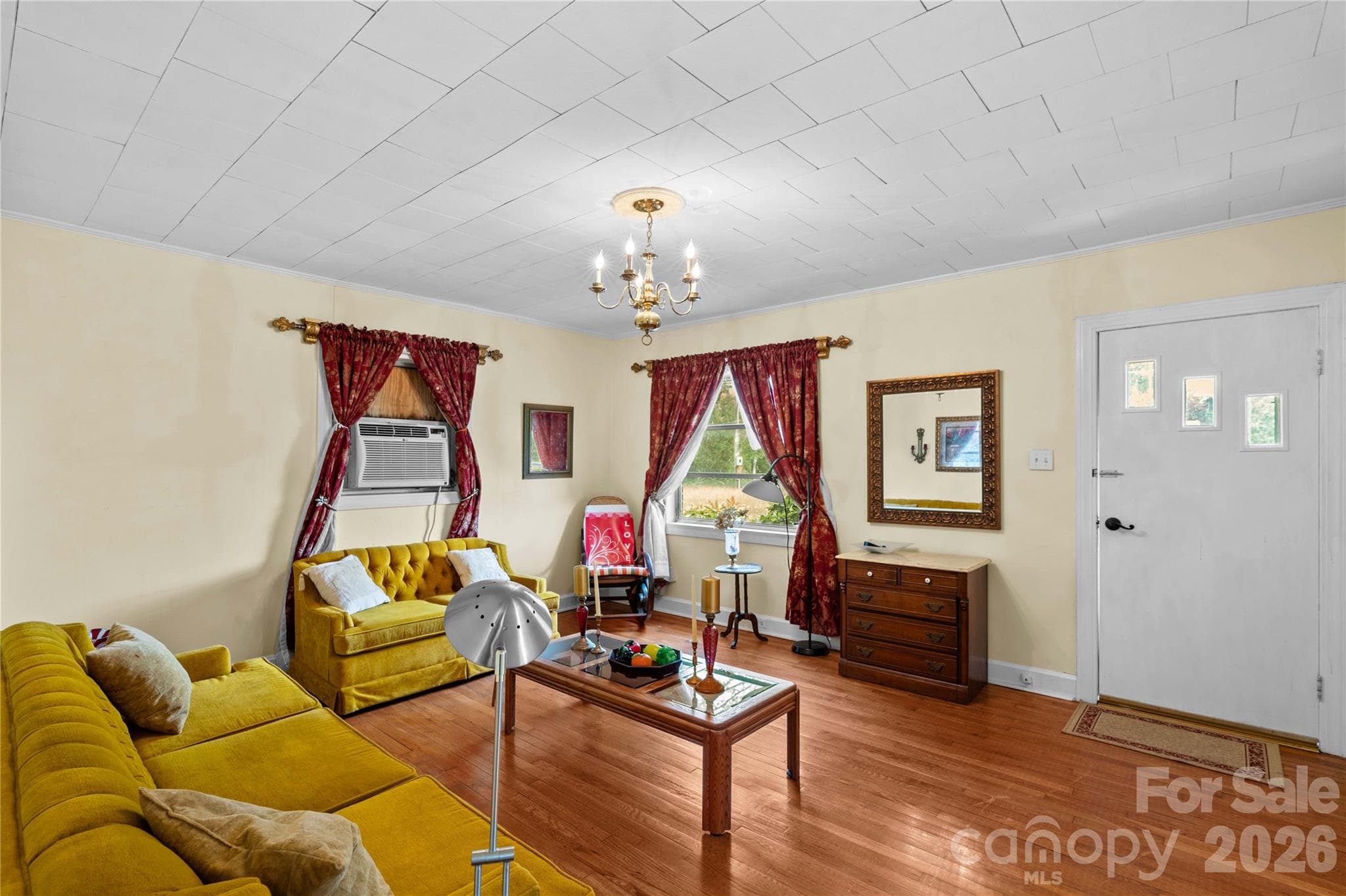Single Family Residence at 151 Bent Twig Drive, Statesville, photo 5 of 35