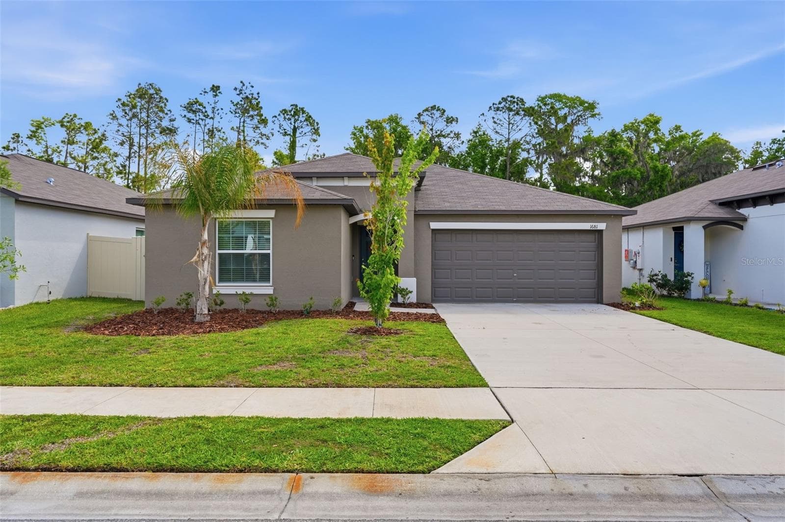 Single Family Residence at 1681 RED LOOP, LAKELAND, photo 4 of 39