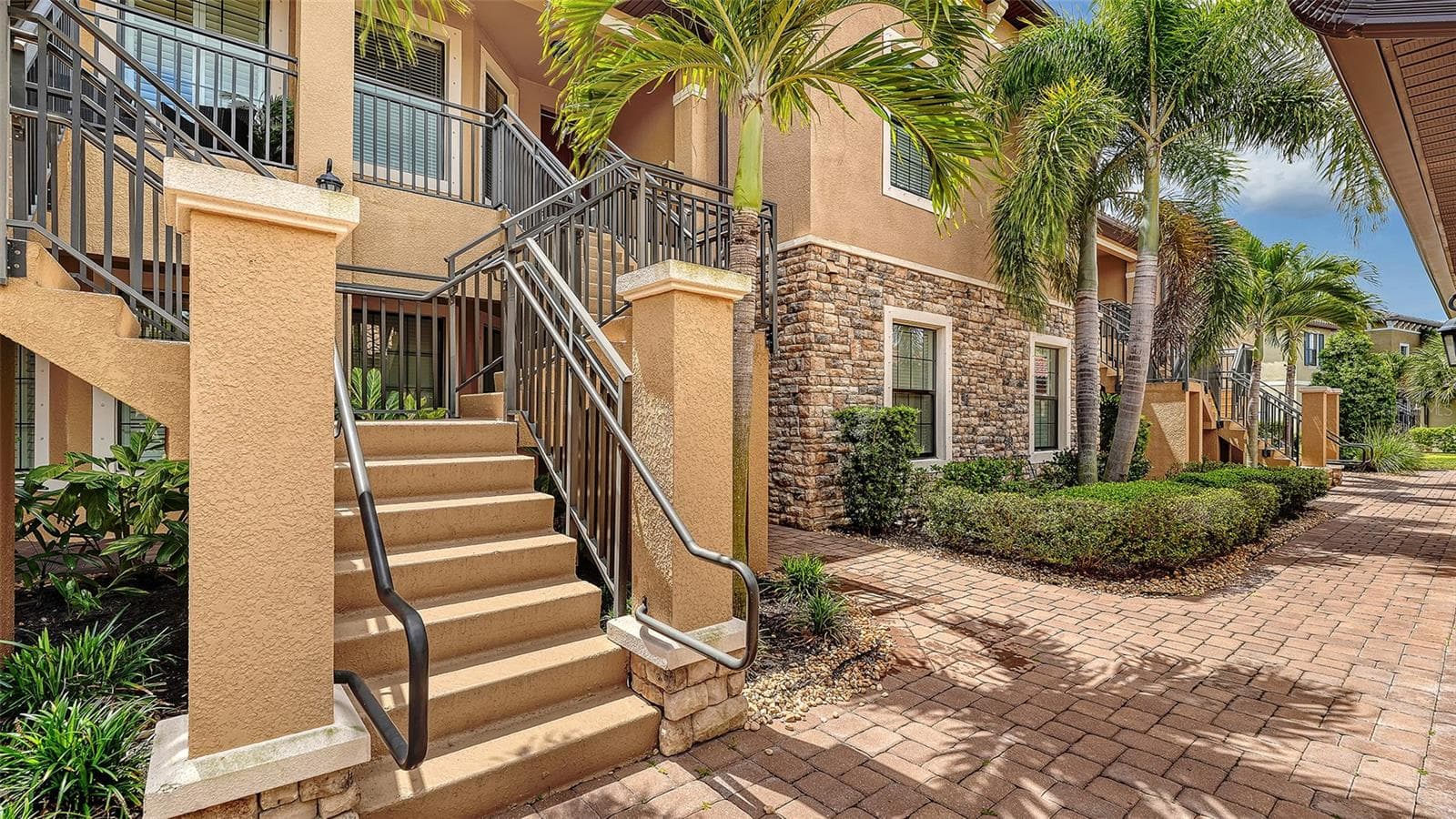 Condominium at 13720 MESSINA LOOP #102, BRADENTON, photo 7 of 78