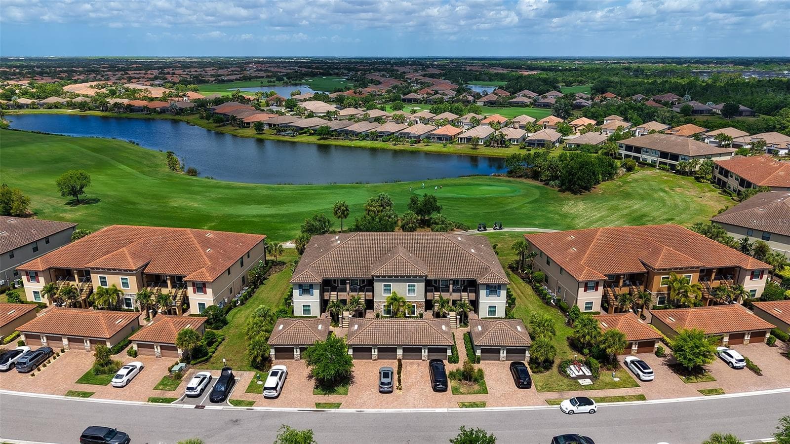 Condominium at 13731 MESSINA LOOP #102, LAKEWOOD RANCH, photo 2 of 78