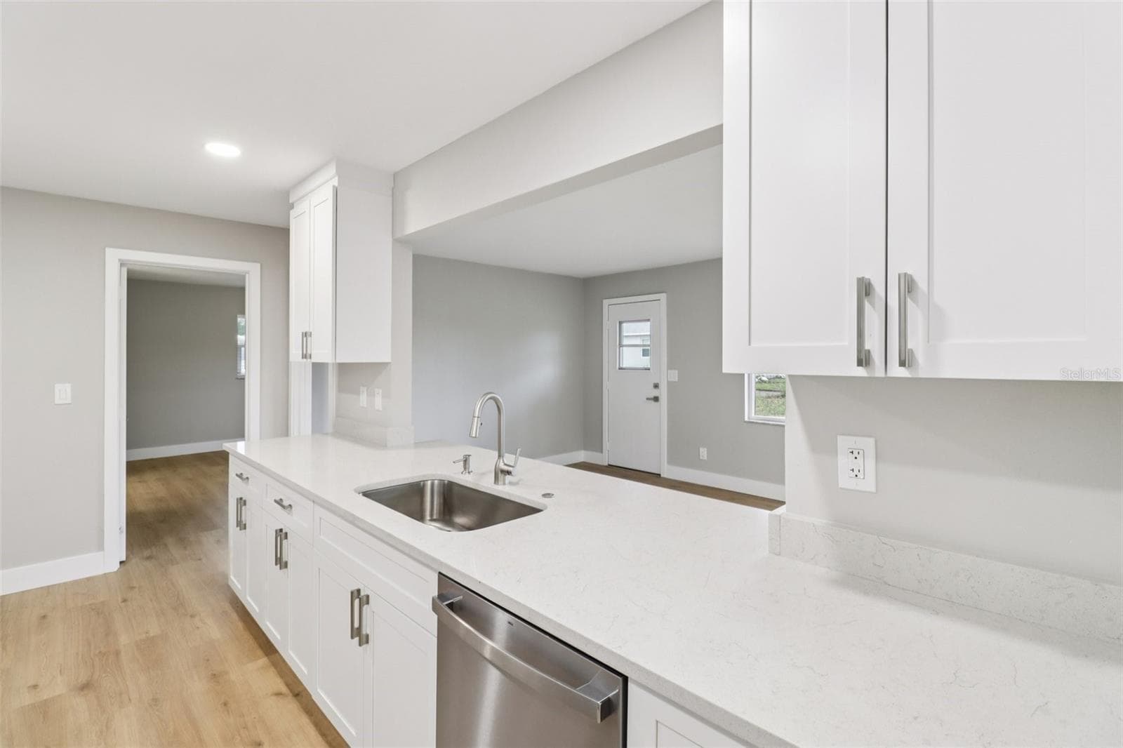 New modern kitchen. - 1412 DIGARMO TER, DELTONA
