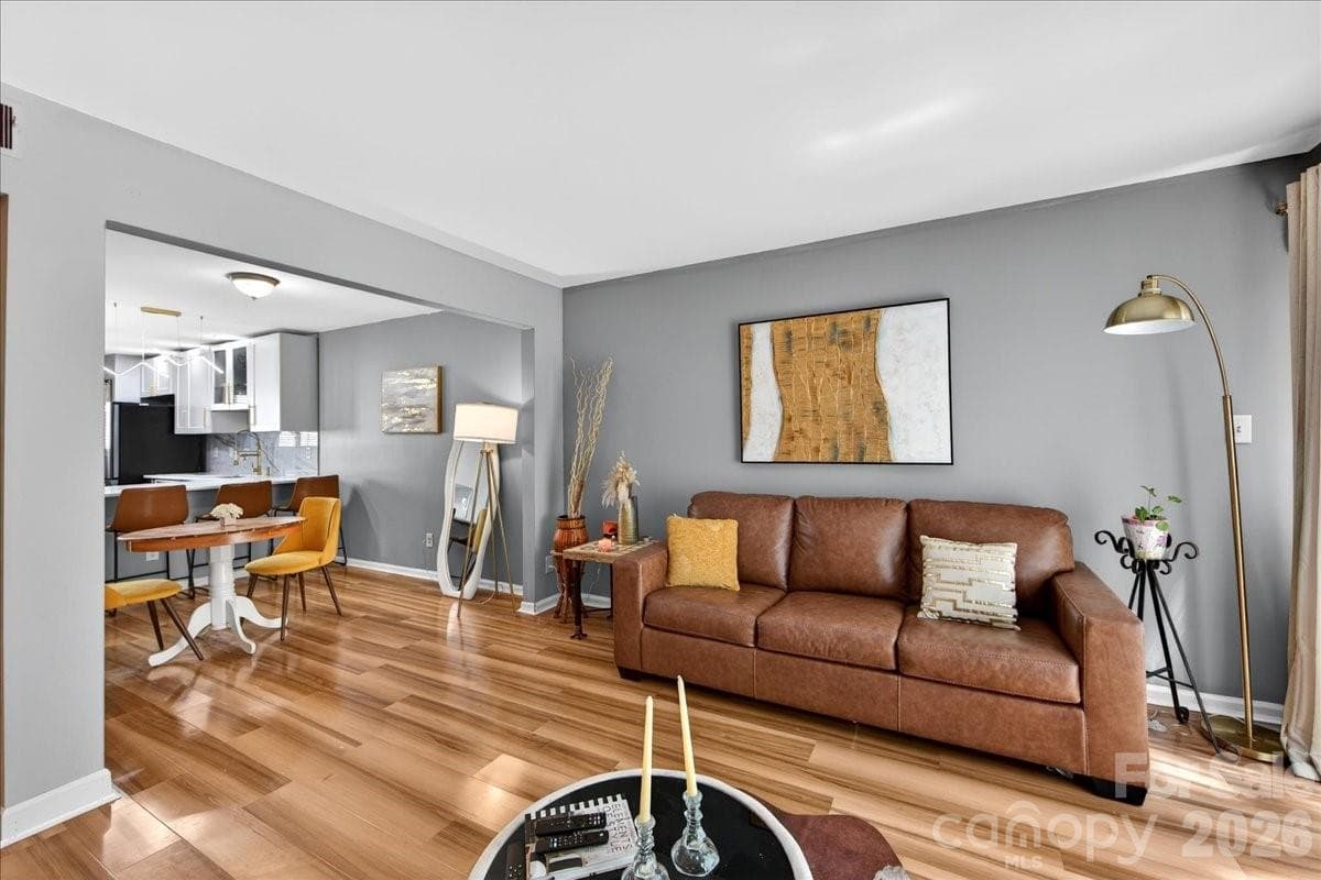 Townhouse at Charlotte, photo 16 of 25
