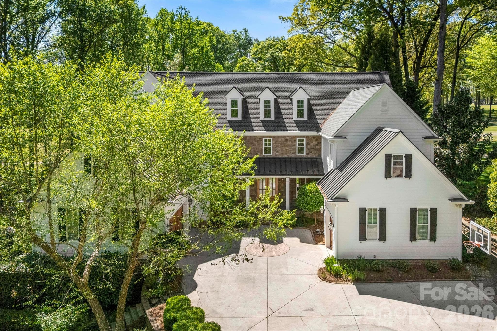 Single Family Residence at 3729 Eaglebrook Drive, Gastonia, photo 2 of 48