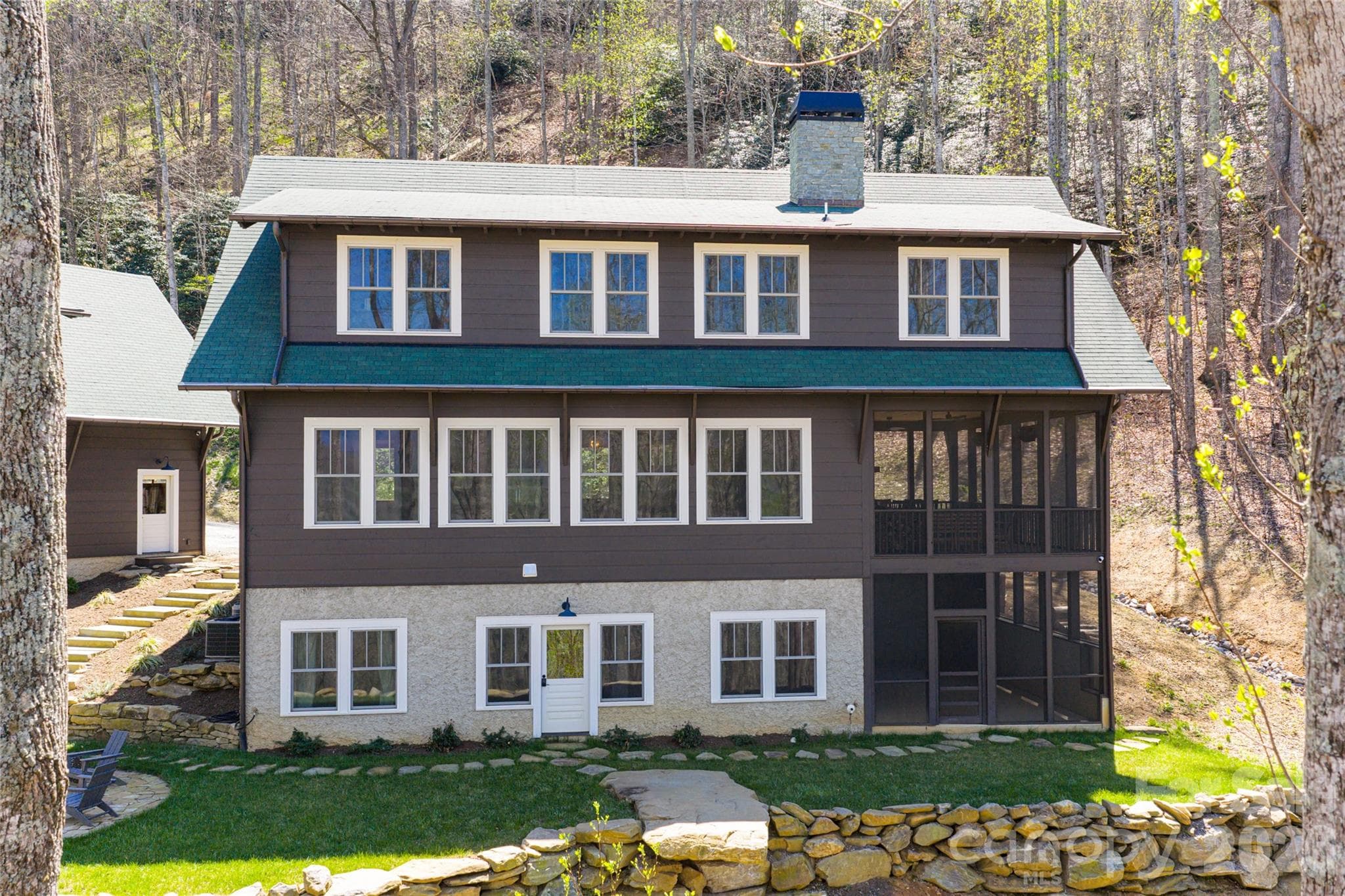 Single Family Residence at 51 Summit Road, Swannanoa, photo 4 of 48