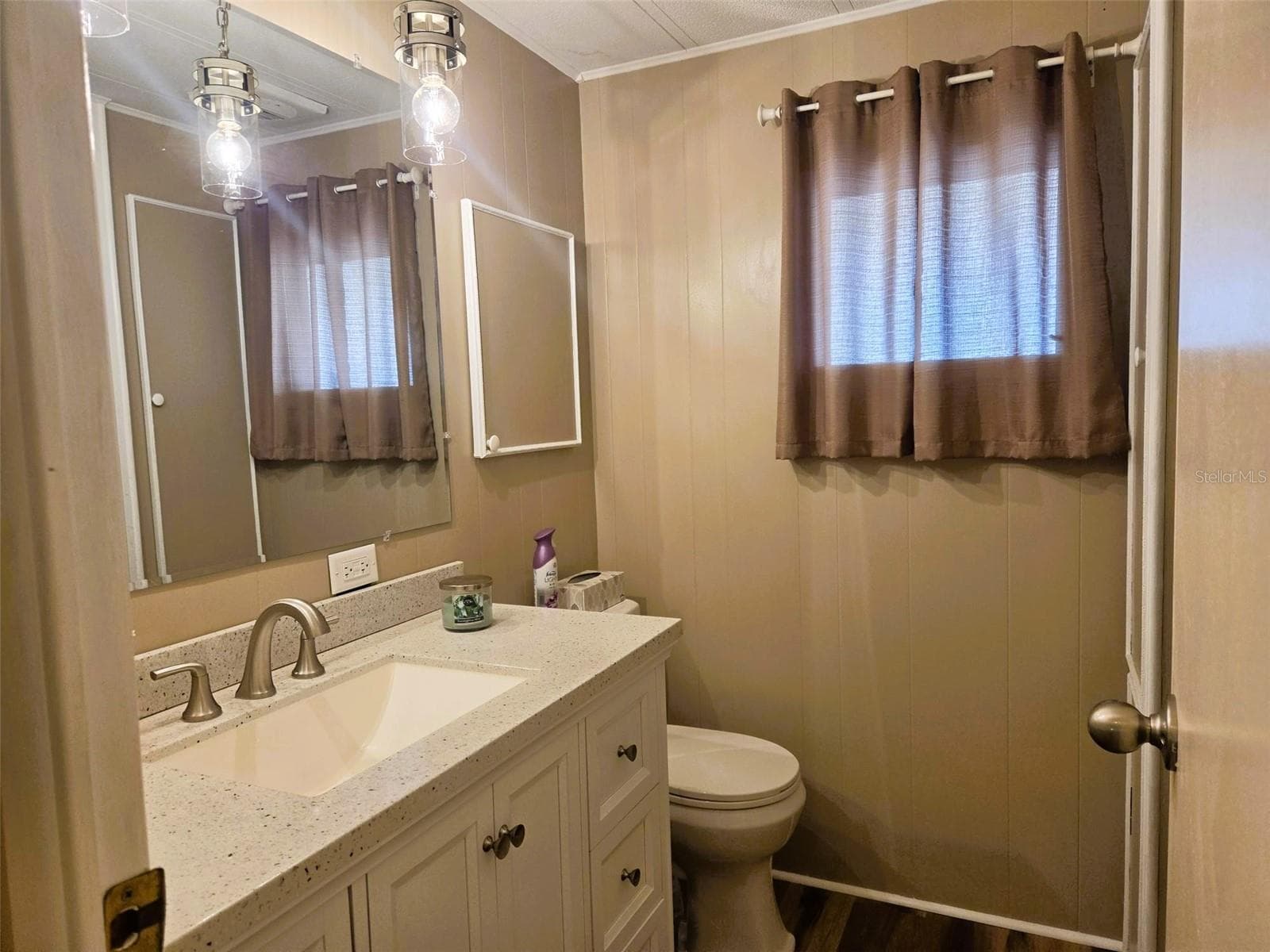 Guest Bath - 3226 SWEET GUM TER, SARASOTA