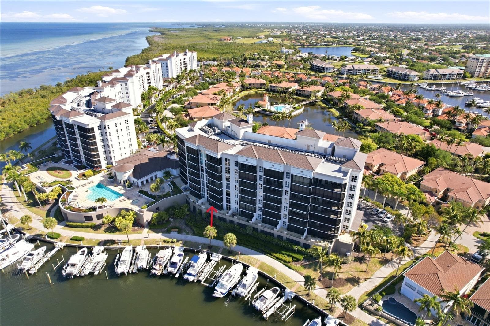 3313 SUNSET KEY CIR #105