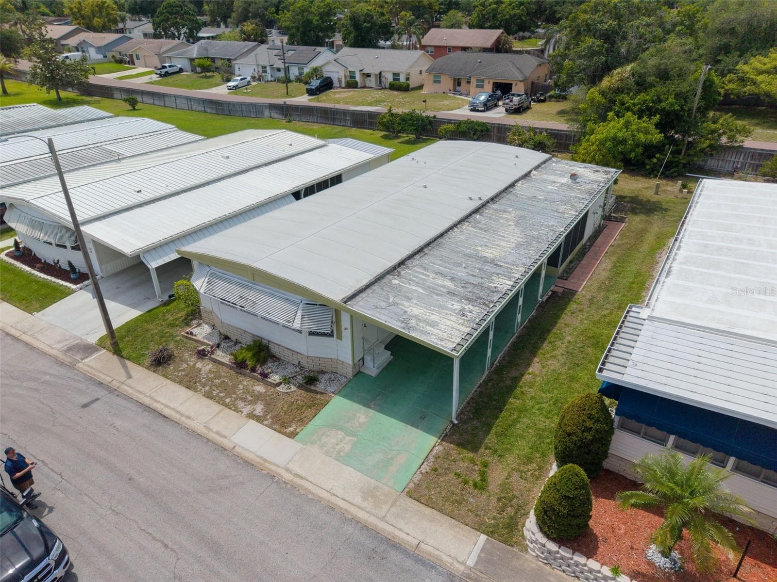 Manufactured Home at 23 MOUNTAIN LAUREL DR, PALM HARBOR, photo 43 of 66