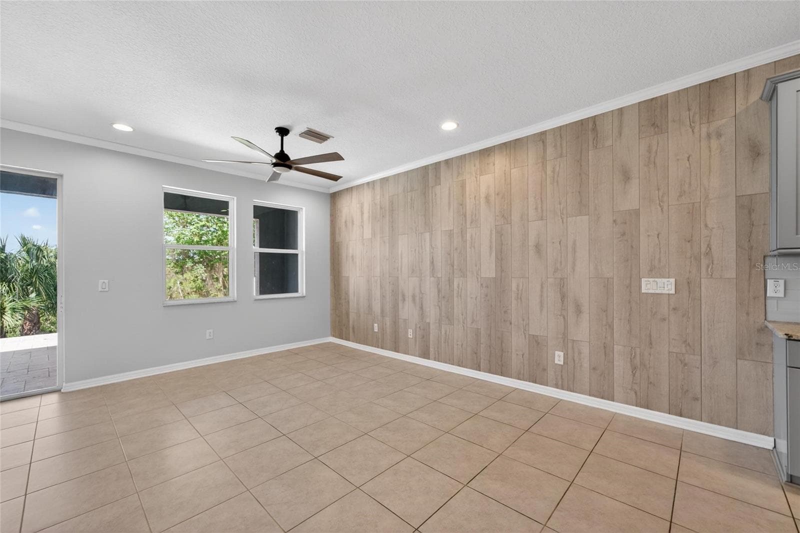 Townhouse at 8108 MUDDY PINES PL, TAMPA, photo 14 of 74
