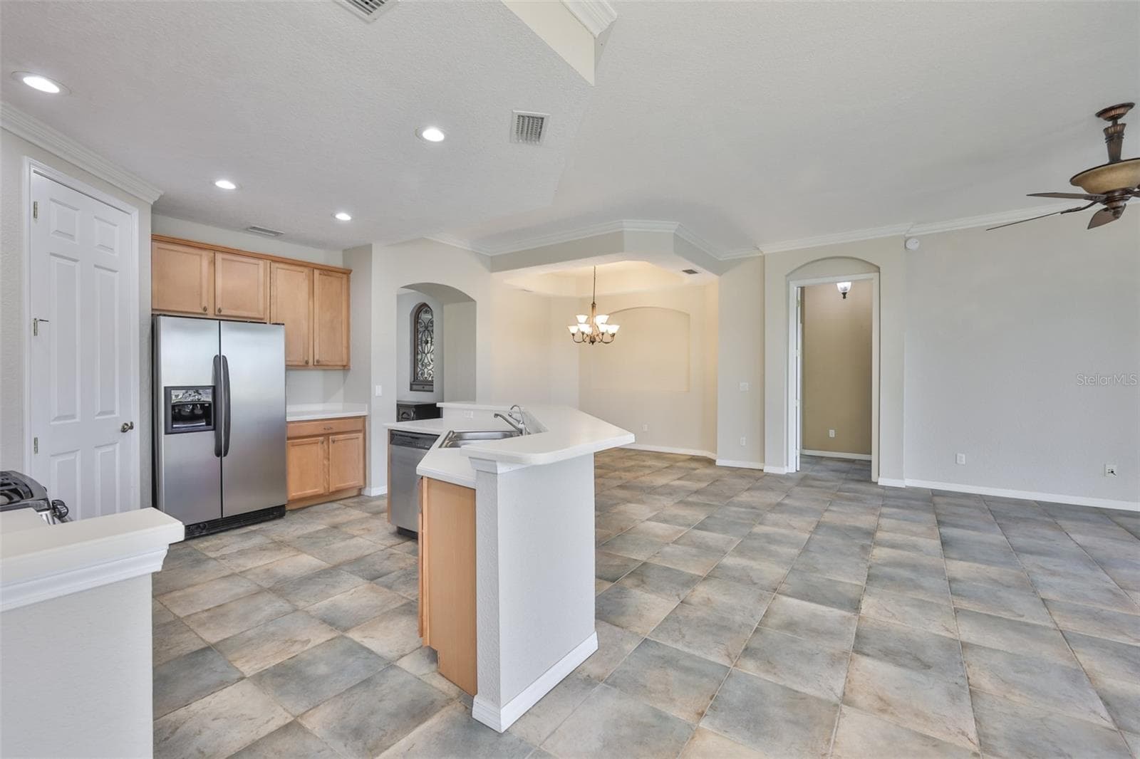 Condominium at 1324 EMERALD DUNES DR, SUN CITY CENTER, photo 17 of 53