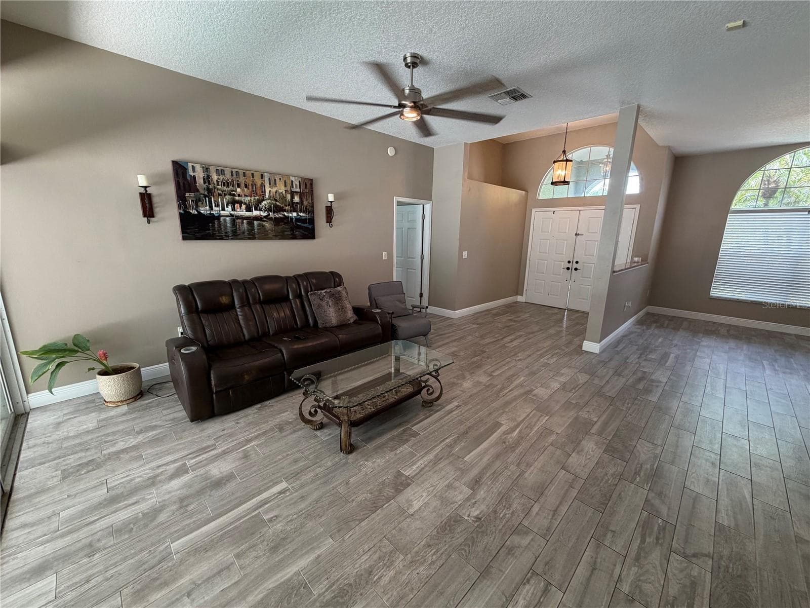 Single Family Residence at 1616 KINSMERE DR, TRINITY, photo 7 of 40