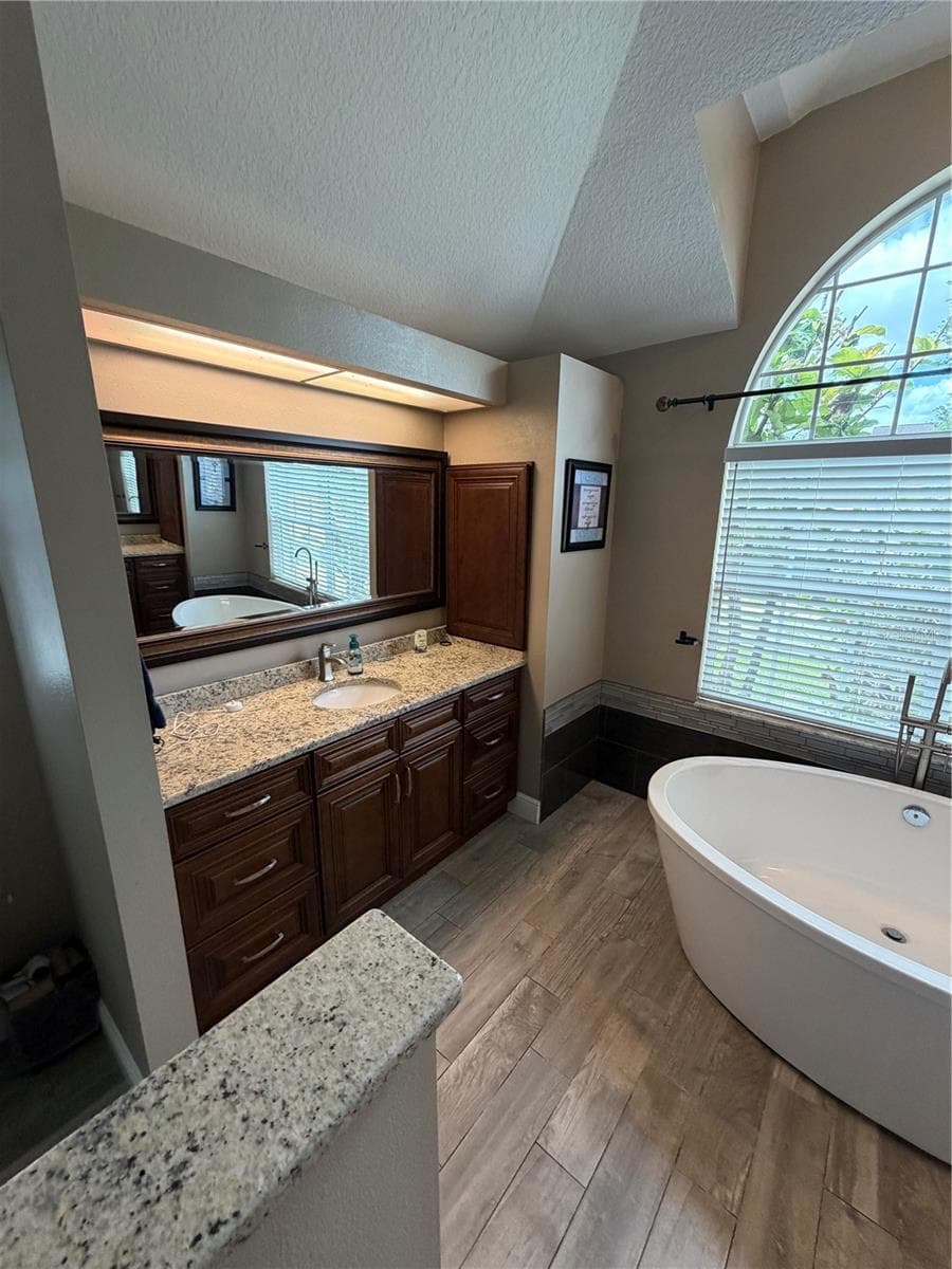 Single Family Residence at 1616 KINSMERE DR, TRINITY, photo 23 of 40