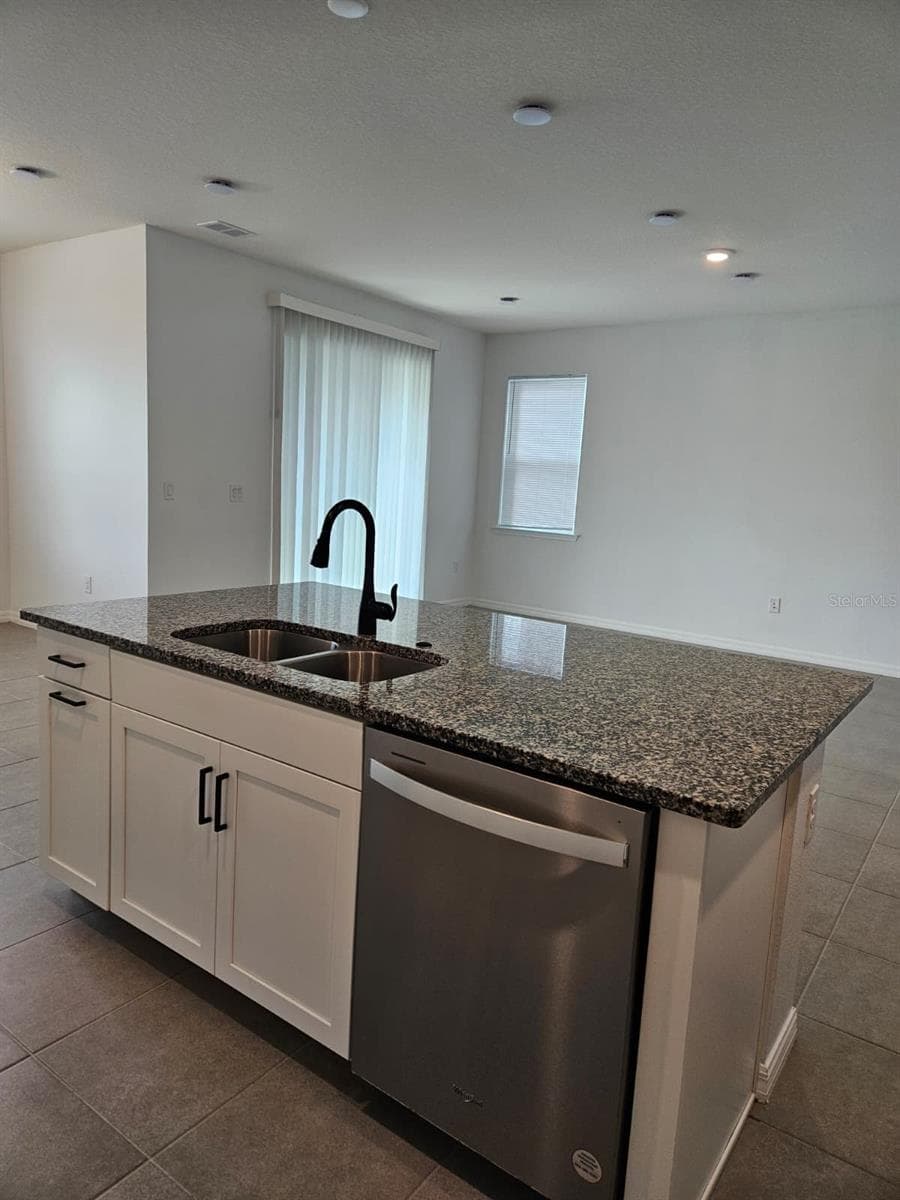 Single Family Residence at 1772 STAMEN DR, KISSIMMEE, photo 6 of 28