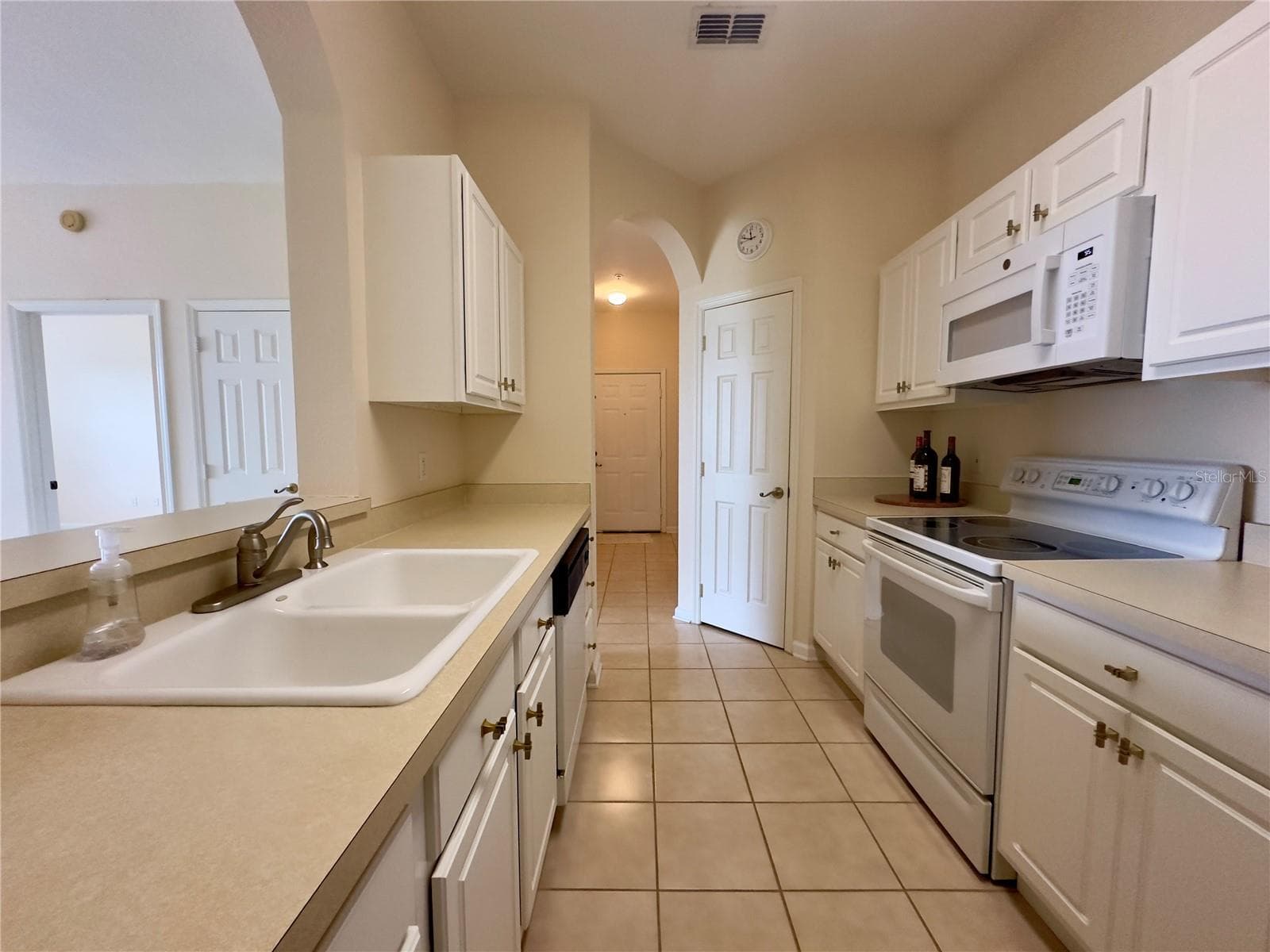 Condominium at 13536 TURTLE MARSH LOOP #532, ORLANDO, photo 7 of 26