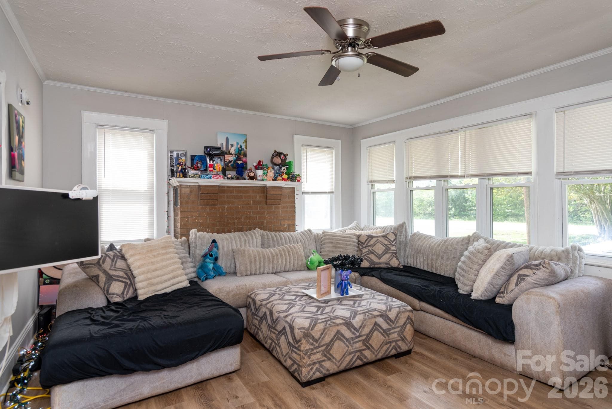 Single Family Residence at Concord, photo 5 of 13