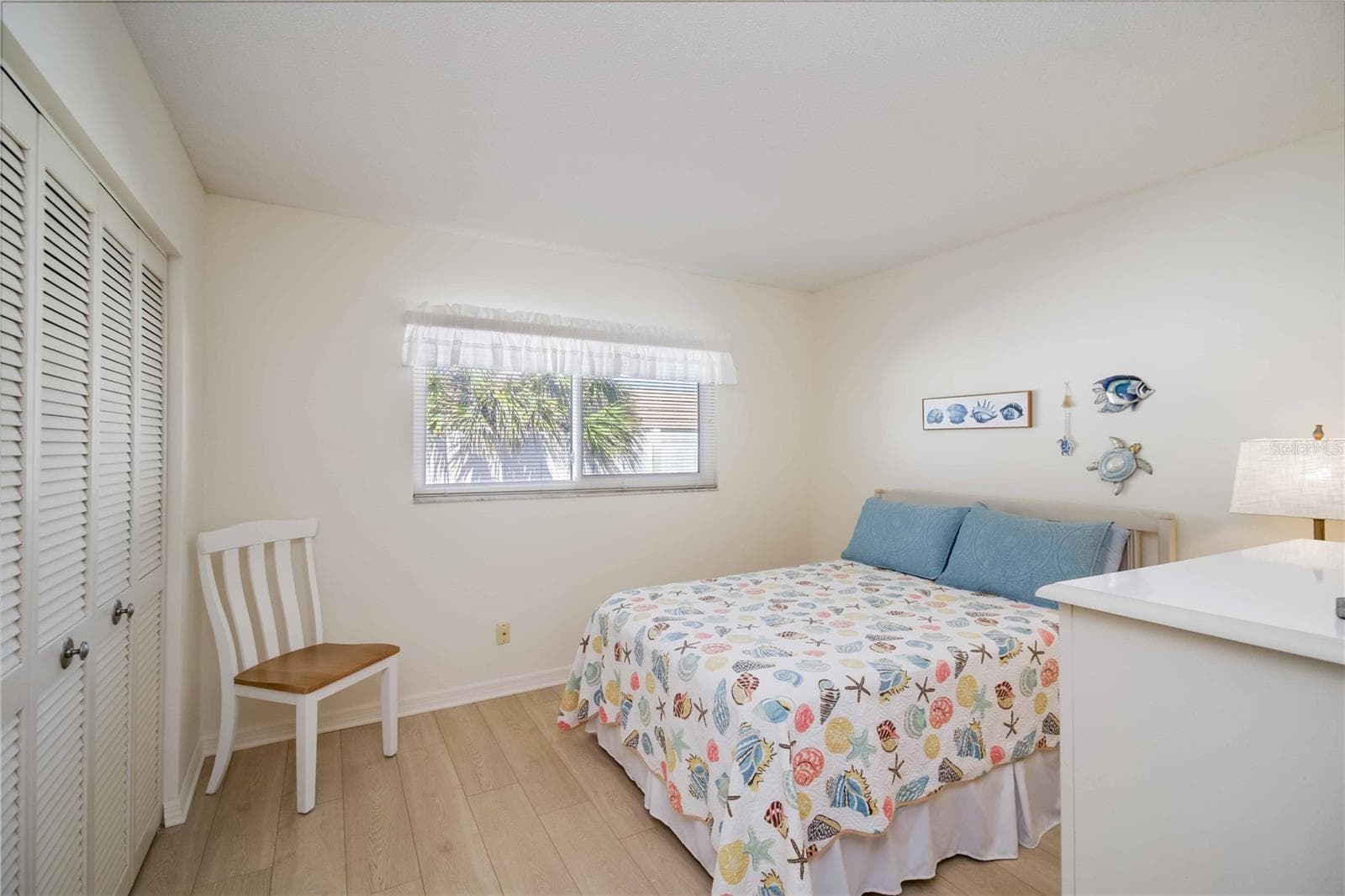 Condominium at 5476 SWIFT RD #19, SARASOTA, photo 19 of 34