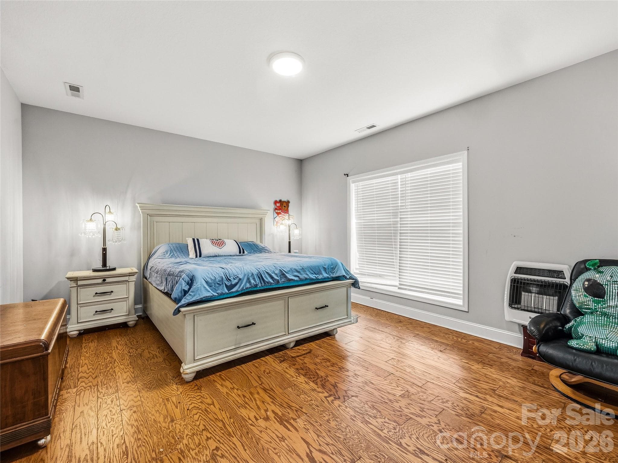 Single Family Residence at 170 Starry Night Lane, Marshall, photo 25 of 34