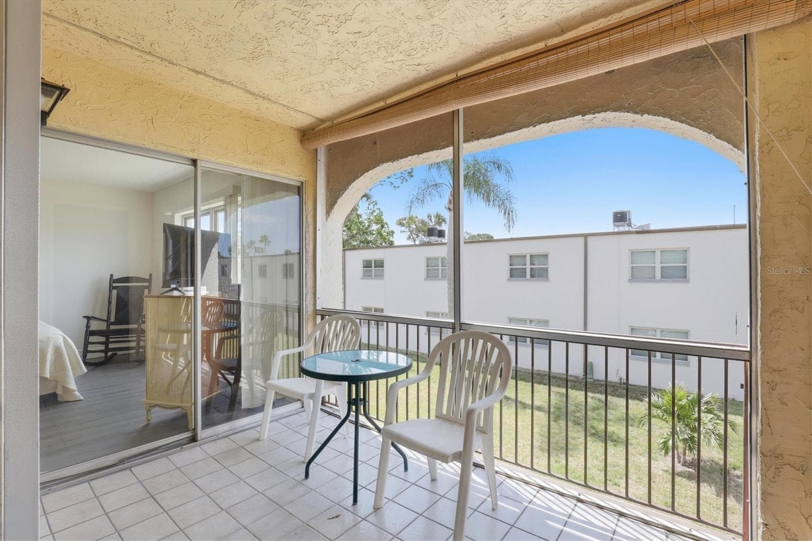 Screened in Balcony - 7701 STARKEY RD #412, SEMINOLE