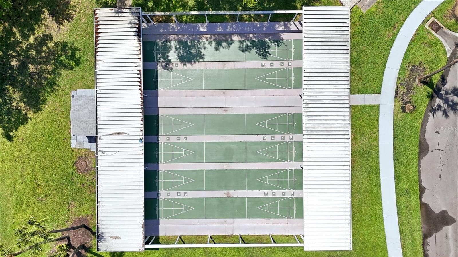 Aerial - Shuffleboard Courts - 8420 IMPERIAL CIR, PALMETTO