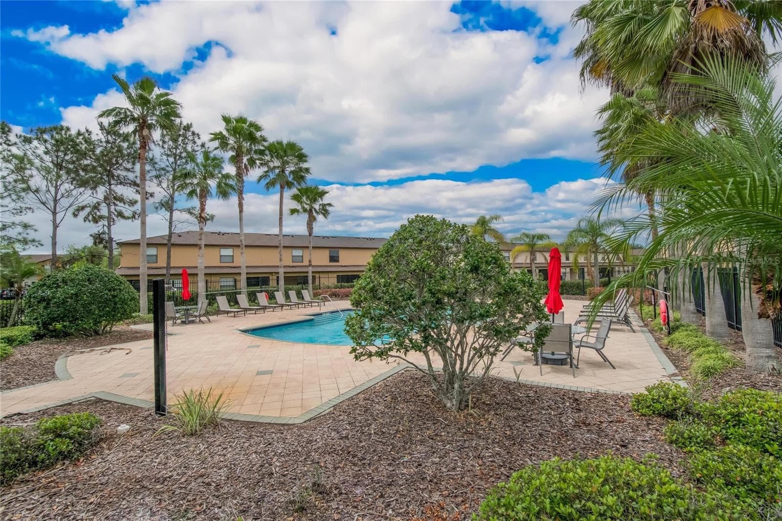Townhouse at 2605 OLEANDER LAKES DR, BRANDON, photo 62 of 68